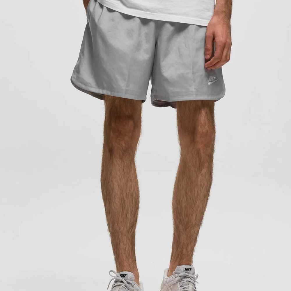Nike Men's Woven Lined Flow Shorts Size Large - Picture 2 of 7